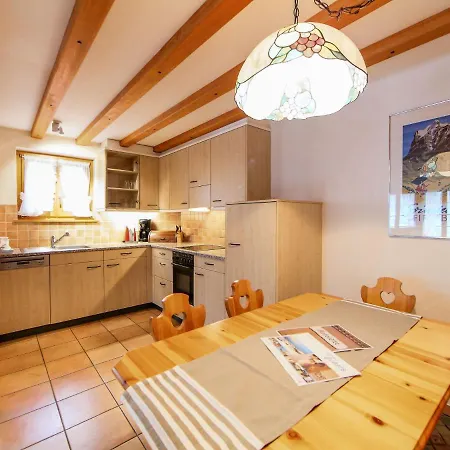 Chalet Aphrodite-2 جريندلوالد